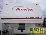 2006 Fleetwood Prowler Photo #2