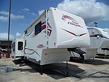 06 Fleetwood Prowler