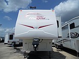 2006 Fleetwood Prowler Photo #7