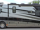 2006 Fleetwood Revolution LE Photo #17