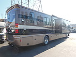 2007 Fleetwood Revolution LE Photo #4