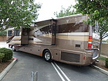 2006 Fleetwood Revolution LE Photo #5