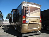 2007 Fleetwood Revolution LE Photo #4
