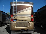 2007 Fleetwood Revolution LE Photo #5