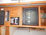 2000 Fleetwood Savanna Photo #14