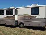 1999 Fleetwood Southwind Photo #6
