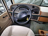 2000 Fleetwood Southwind Photo #3