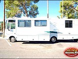2000 Fleetwood Southwind Photo #2