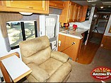 2000 Fleetwood Southwind Photo #12