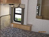2002 Fleetwood Southwind Photo #7