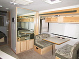 2004 Fleetwood Southwind Photo #12