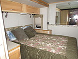 2004 Fleetwood Southwind Photo #13