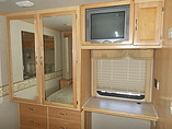 2005 Fleetwood Southwind Photo #27
