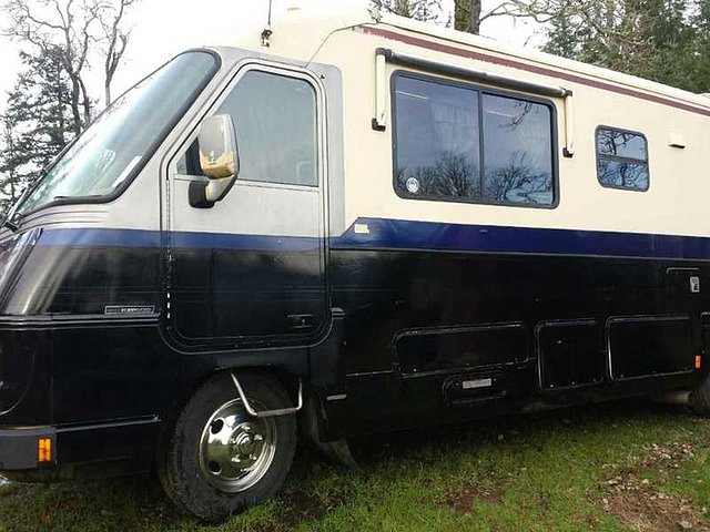 89 Fleetwood Southwind