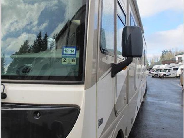 2006 Fleetwood Southwind Photo