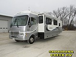 2004 Fleetwood Southwind Photo #2