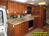 2004 Fleetwood Southwind Photo #13