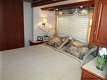 2004 Fleetwood Southwind Photo #17