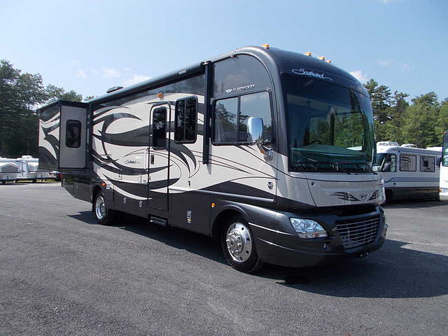 2012 Fleetwood Southwind Photo