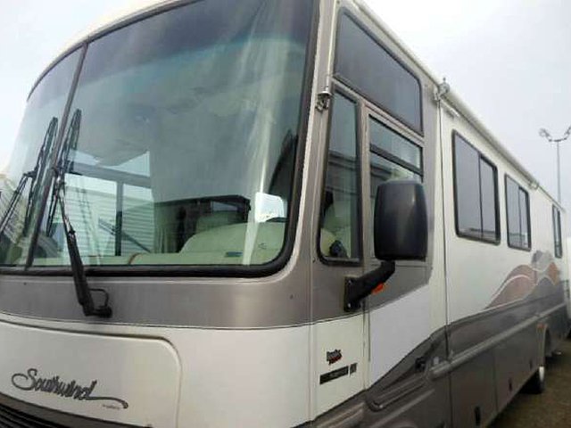 99 Fleetwood Southwind