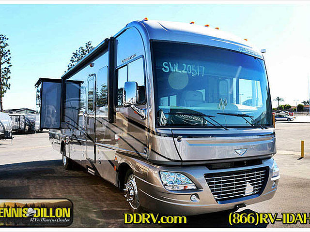 2015 Fleetwood Southwind Photo