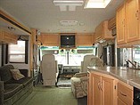 2004 Fleetwood Southwind Photo #6