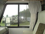2004 Fleetwood Southwind Photo #16