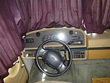 2000 Fleetwood Southwind Photo #18