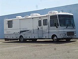 2000 Fleetwood Southwind Photo #30