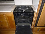 2000 Fleetwood Southwind Photo #43