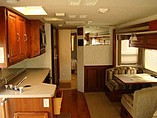 2002 Fleetwood Southwind Photo #5