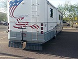 2000 Fleetwood Southwind Photo #2