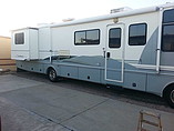 2000 Fleetwood Southwind Photo #7