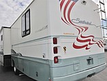 2000 Fleetwood Southwind Photo #4