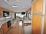 2000 Fleetwood Southwind Photo #7