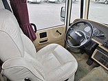2000 Fleetwood Southwind Photo #10