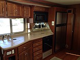 2005 Fleetwood Southwind Photo #6