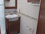 2005 Fleetwood Southwind Photo #14