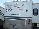 2004 Fleetwood Southwind Photo #3