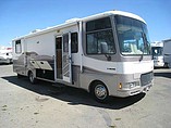 1999 Fleetwood Southwind Photo #3