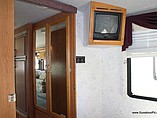 2000 Fleetwood Southwind Photo #13