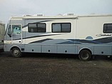 2002 Fleetwood Southwind Photo #5