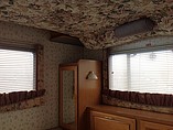 1999 Fleetwood Southwind Storm Photo #8