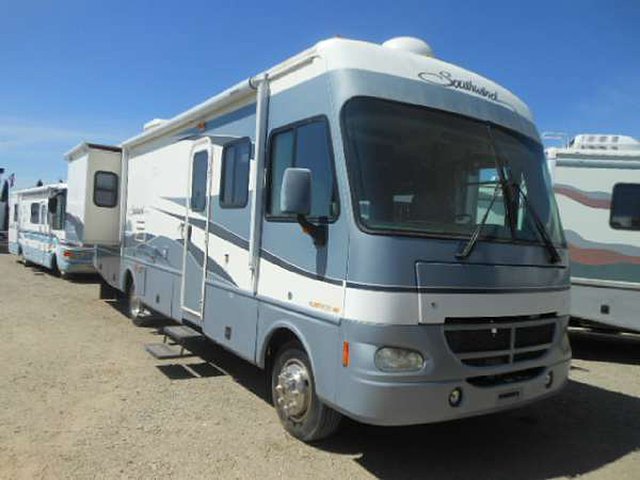 02 Fleetwood Southwind