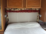2000 Fleetwood Storm Photo #4