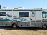 1999 Fleetwood Storm Photo #4