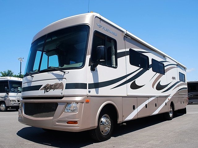 2008 Fleetwood Terra Photo