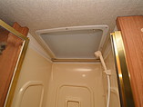1998 Fleetwood Tioga Photo #30