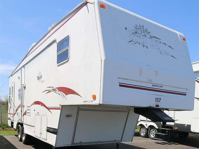 01 Fleetwood Terry