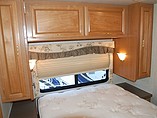 2001 Fleetwood Tioga Photo #7